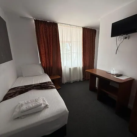 Tranzzit Ed Boutique 3*